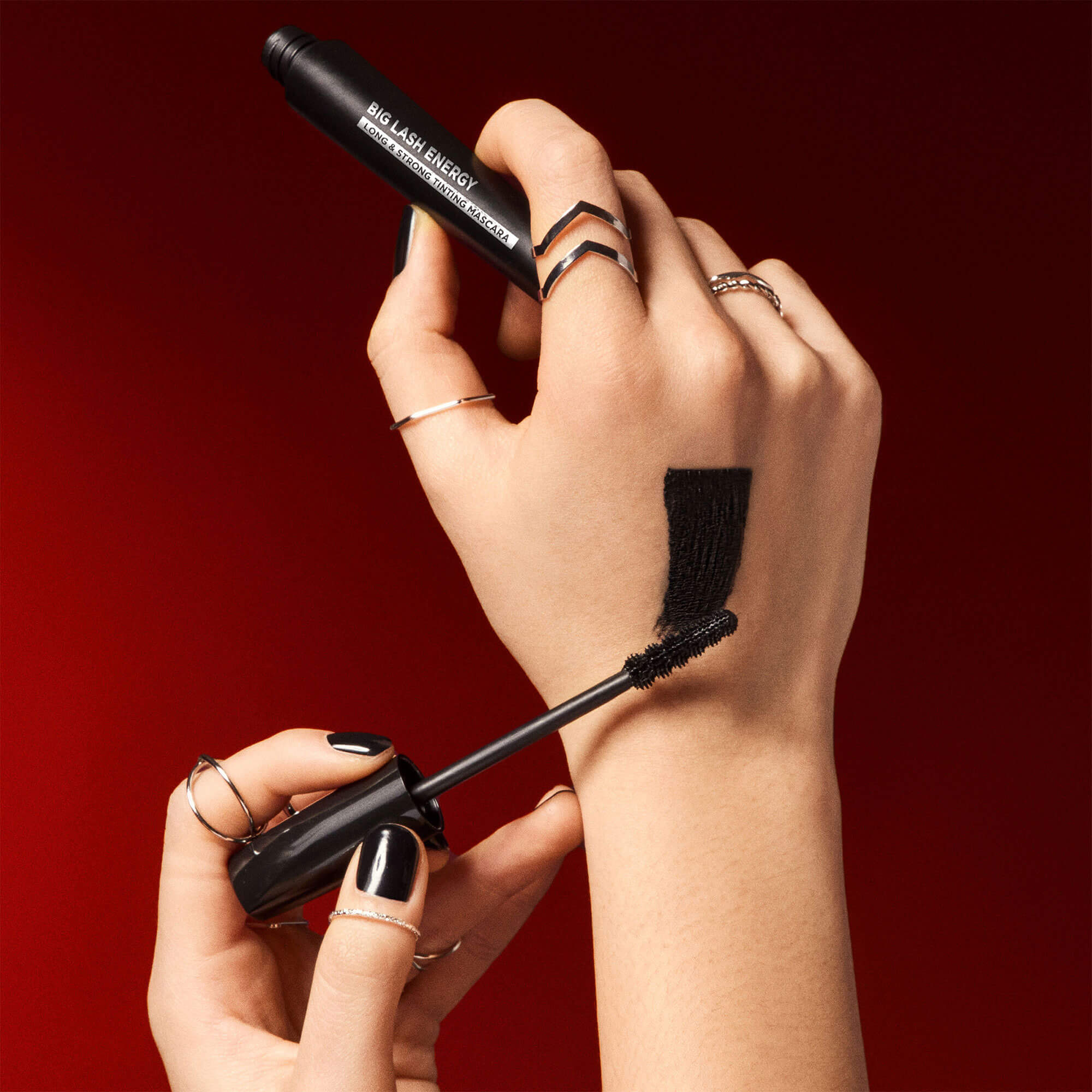 Big Lash Energy - Long & Strong Tinting Mascara