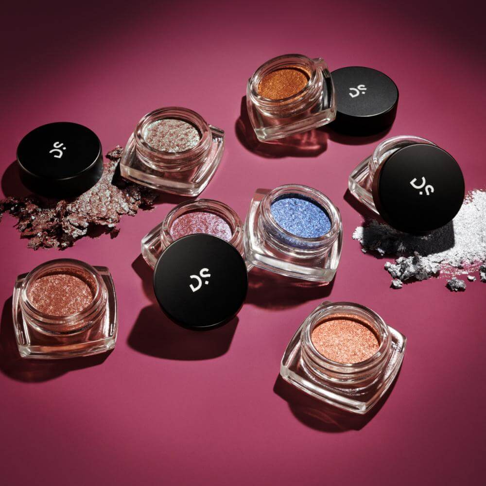 Metal Leaf Shadow Pot